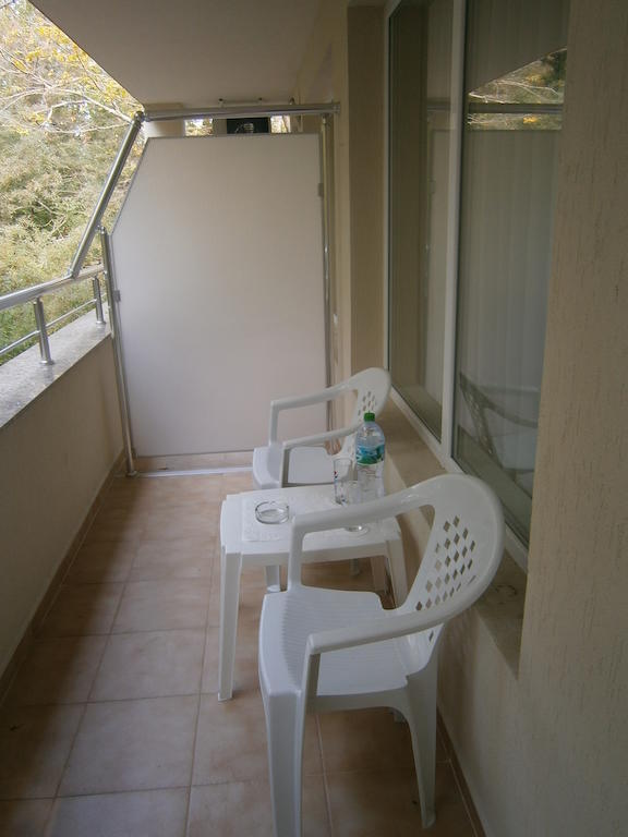 קיטן Ariana Hotel חדר תמונה